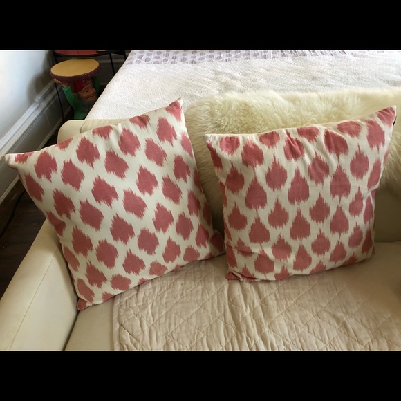 Safavieh Other - Two Safavieh 18” Cotton Rose Ikat Throw Pillows